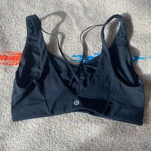 Lululemon Strappy Nulu Yoga Bra Size 8